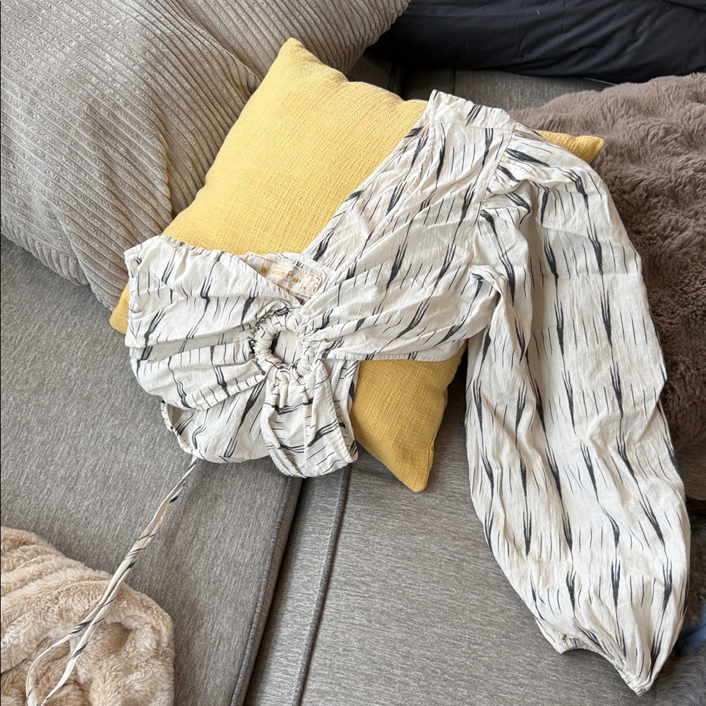 Jen's Pirate Booty Yellow and Cream Pillow Set